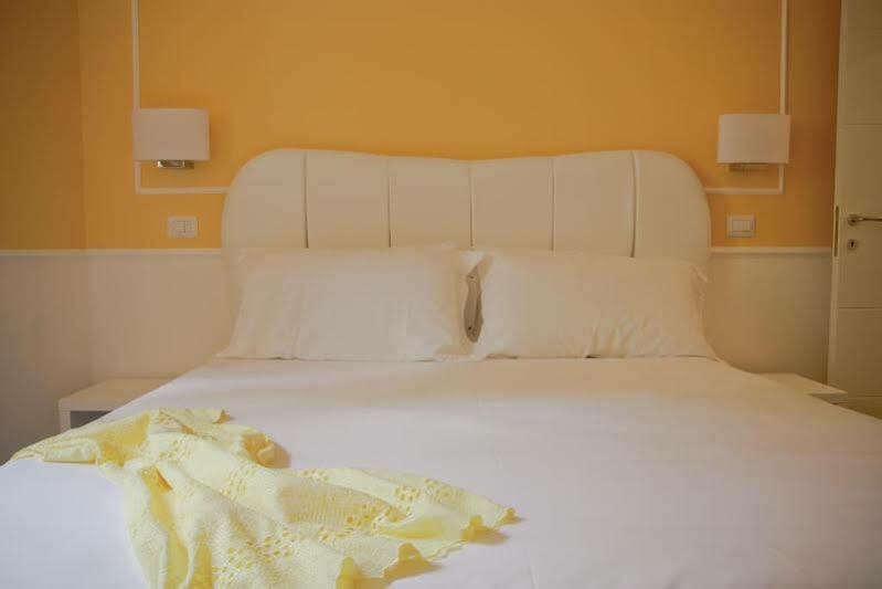 Roma Resort Trevi Extérieur photo